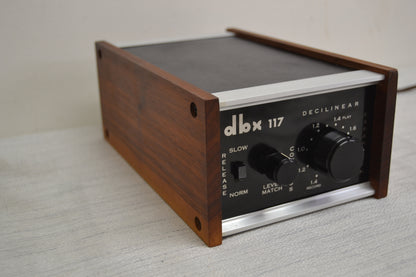 DBX 117 Decilinear * Dynamic Range Enhancer * Fully Serviced