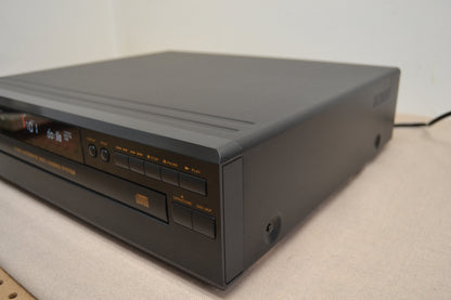 Denon DCM-370 CD Carousel 5 Discs * Box * Remote (not working )