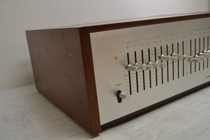 Pioneer SG-9500 Graphic Equalizer * Fully Serviced * Original Wood Case *
