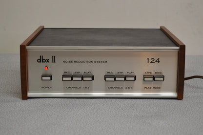 DBX 124  Tape Noise Reduction System * Fully Serviced