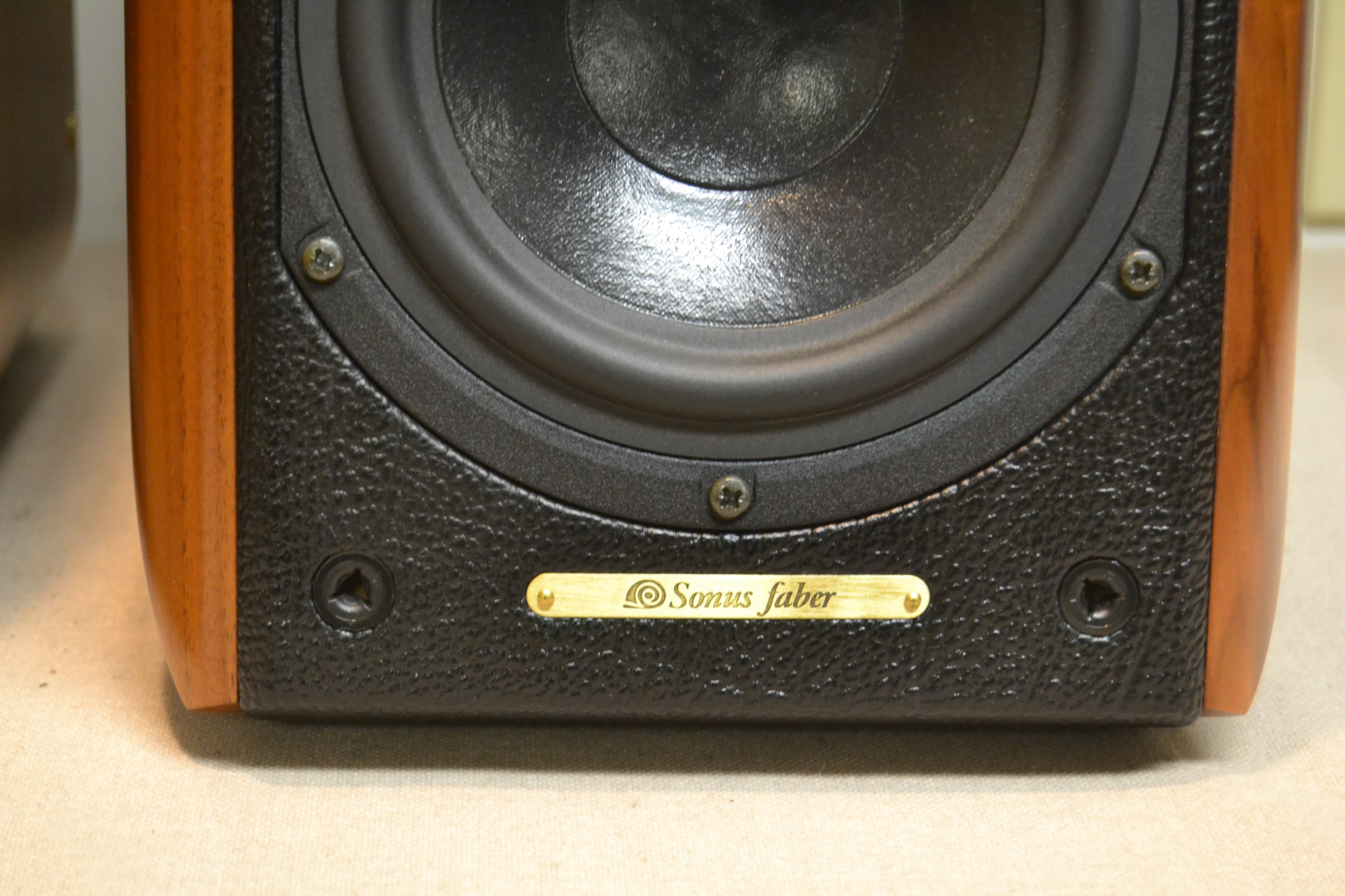 Sonus Faber CONCERTO Bookshelf Speakers * Consecutive Serials