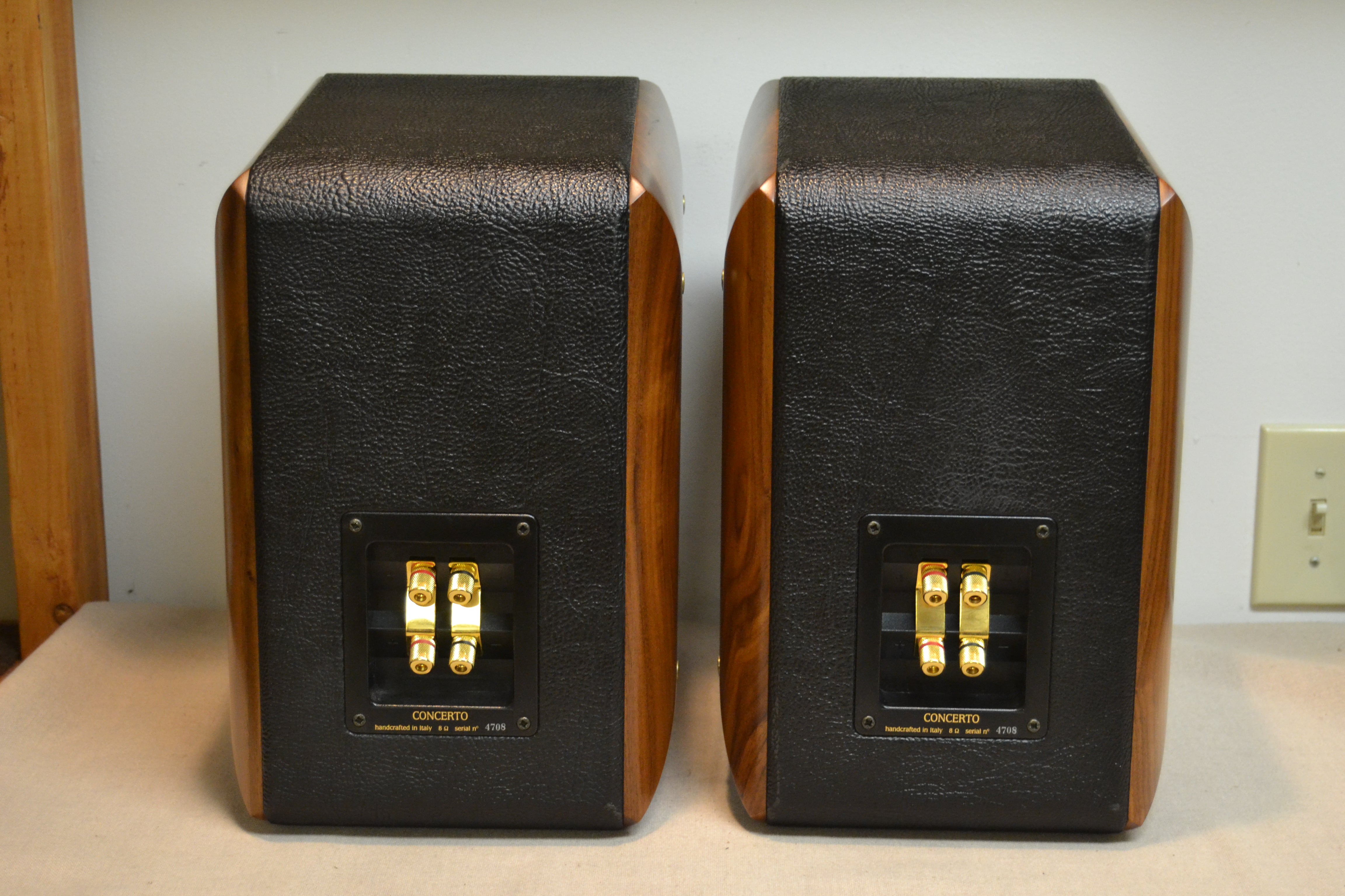 Sonus Faber CONCERTO Bookshelf Speakers * Consecutive Serials