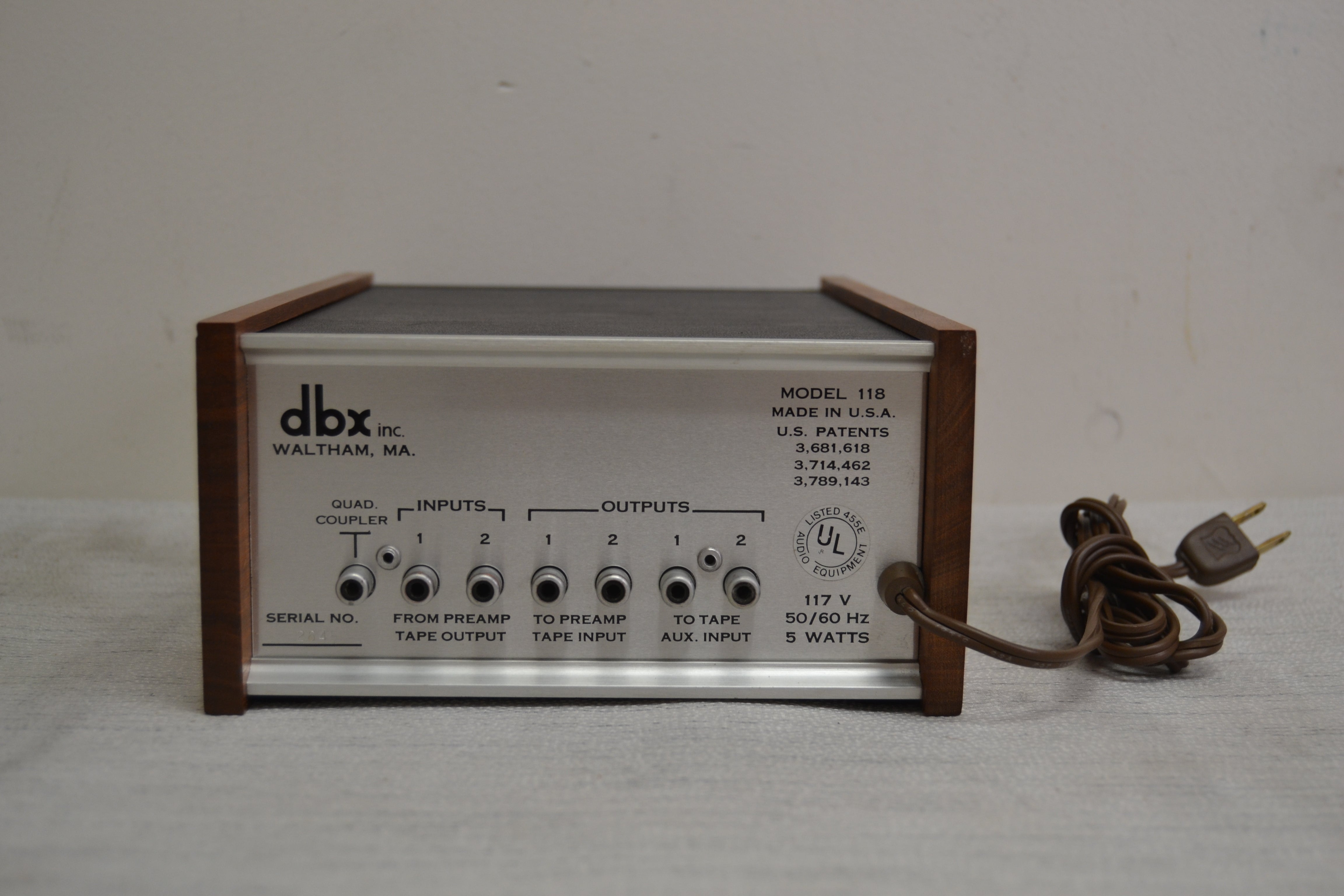 DBX 118 Classic Analog Dynamic Range Enhancer *Compressor/Expander