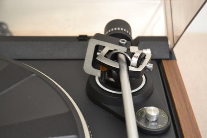 Dual 504 Belt Drive Turntable * NEW Audio Technica Cartridge