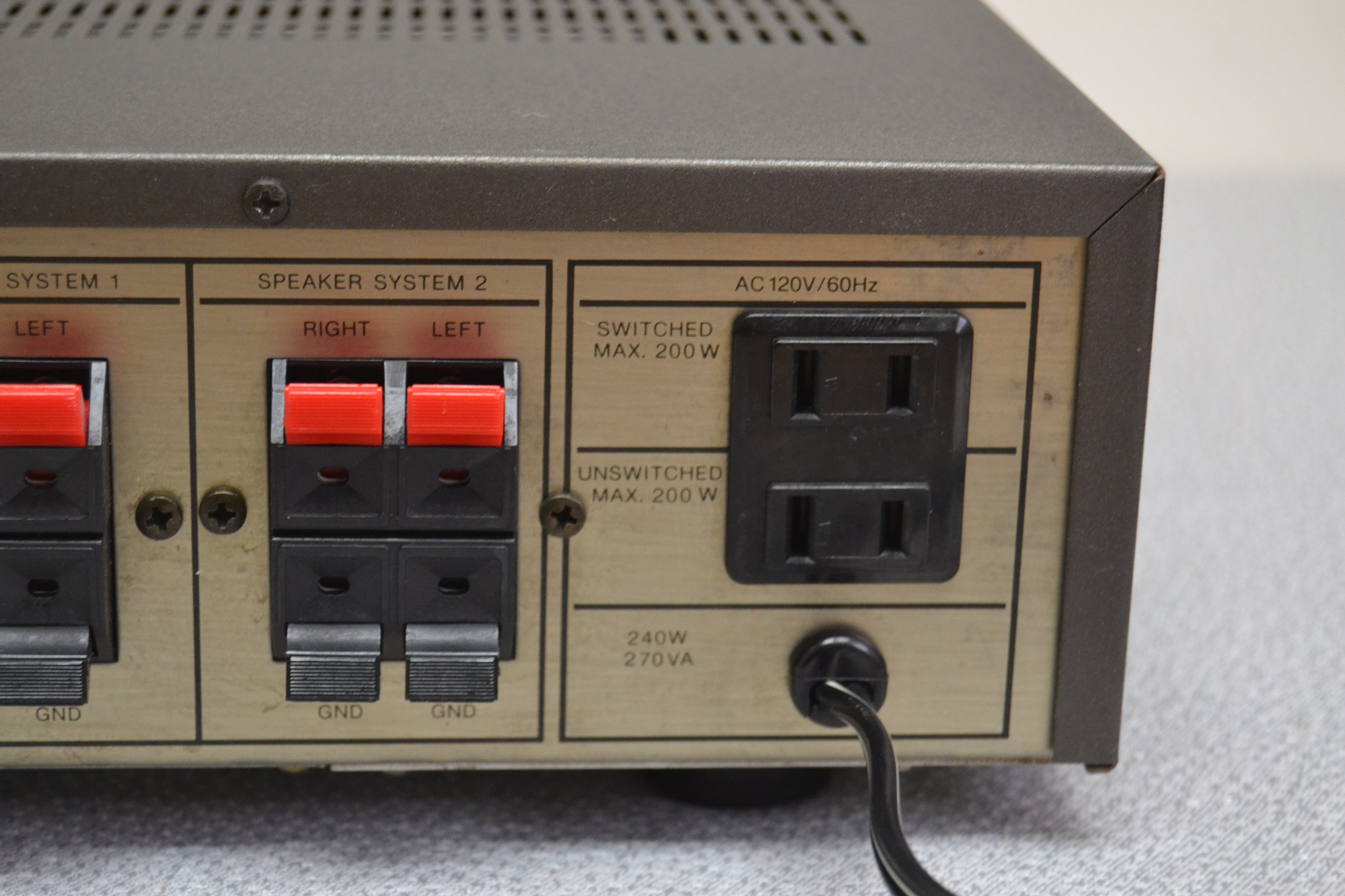 Harman Kardon PM640 Stereo Integrated Amplifier * 35W RMS * 1983