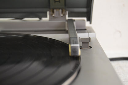 JVC L-E33 Linear Tracking Turntable * Box * Fully Serviced