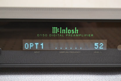 McIntosh D150 Stereo digital preamplifier * Remote * Original Box