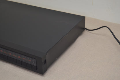 Yamaha T-1000 AM/FM Stereo Tuner