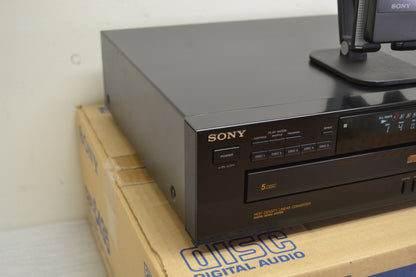 Sony CDP-C435 CD Carousel * 5 Discs * Remote * Box