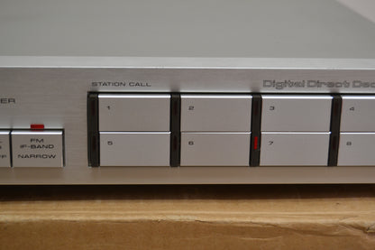 Pioneer F-90 Stereo Tuner * Box