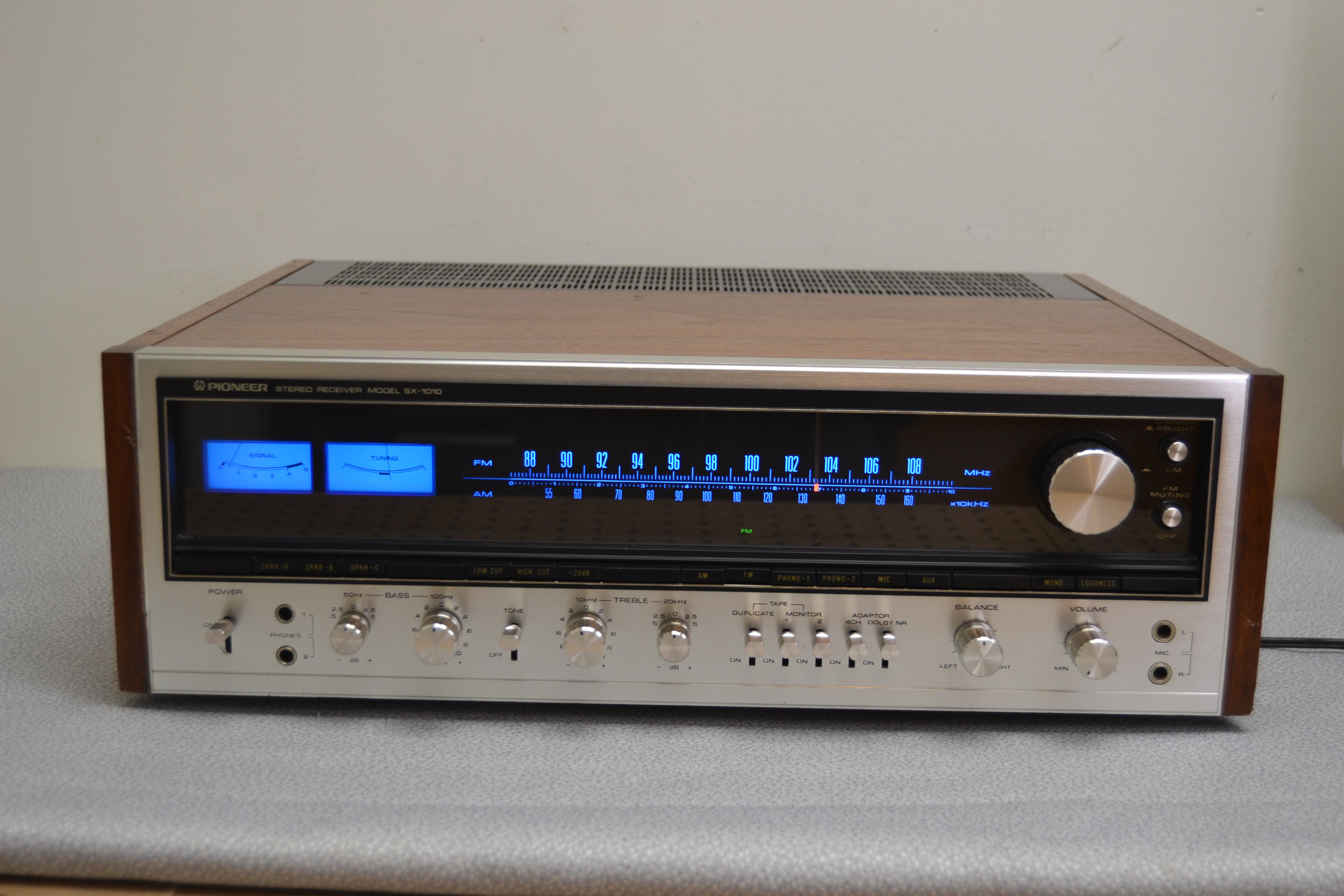 Pioneer SX-1010 Stereo receiver * 100W RMS * 1974 * Fully Serviced * LED Upgraded