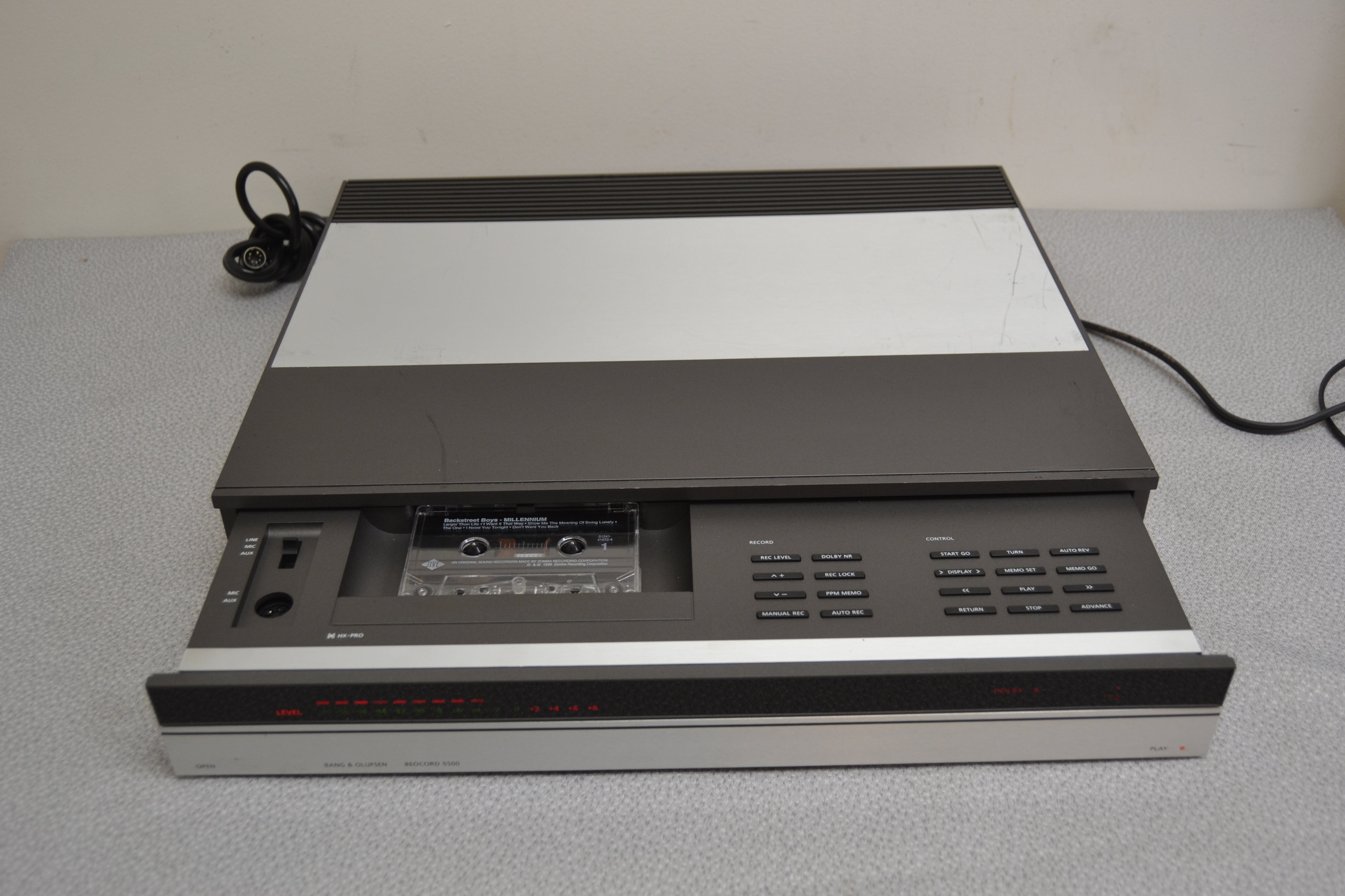 Bang Olufsen B&O BeoCord 5500 - SIngle Cassette Deck 4933 * Fully Serviced * New Belts