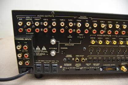 McIntosh C39 2-Channel Solid State Audio/Video Control Center Preamplifier * NEW Front Glass * Fully Serviced