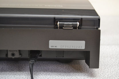 Technics SL-L25 Linear Tracking Turntable