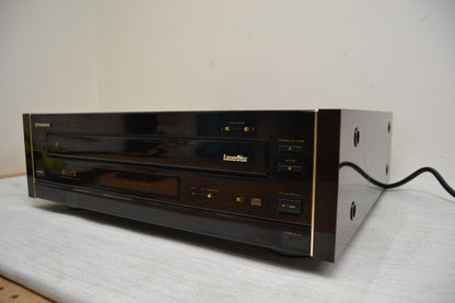 Pioneer ELITE CLD-95 Laserdisc Player * Remote * Fully Serviced