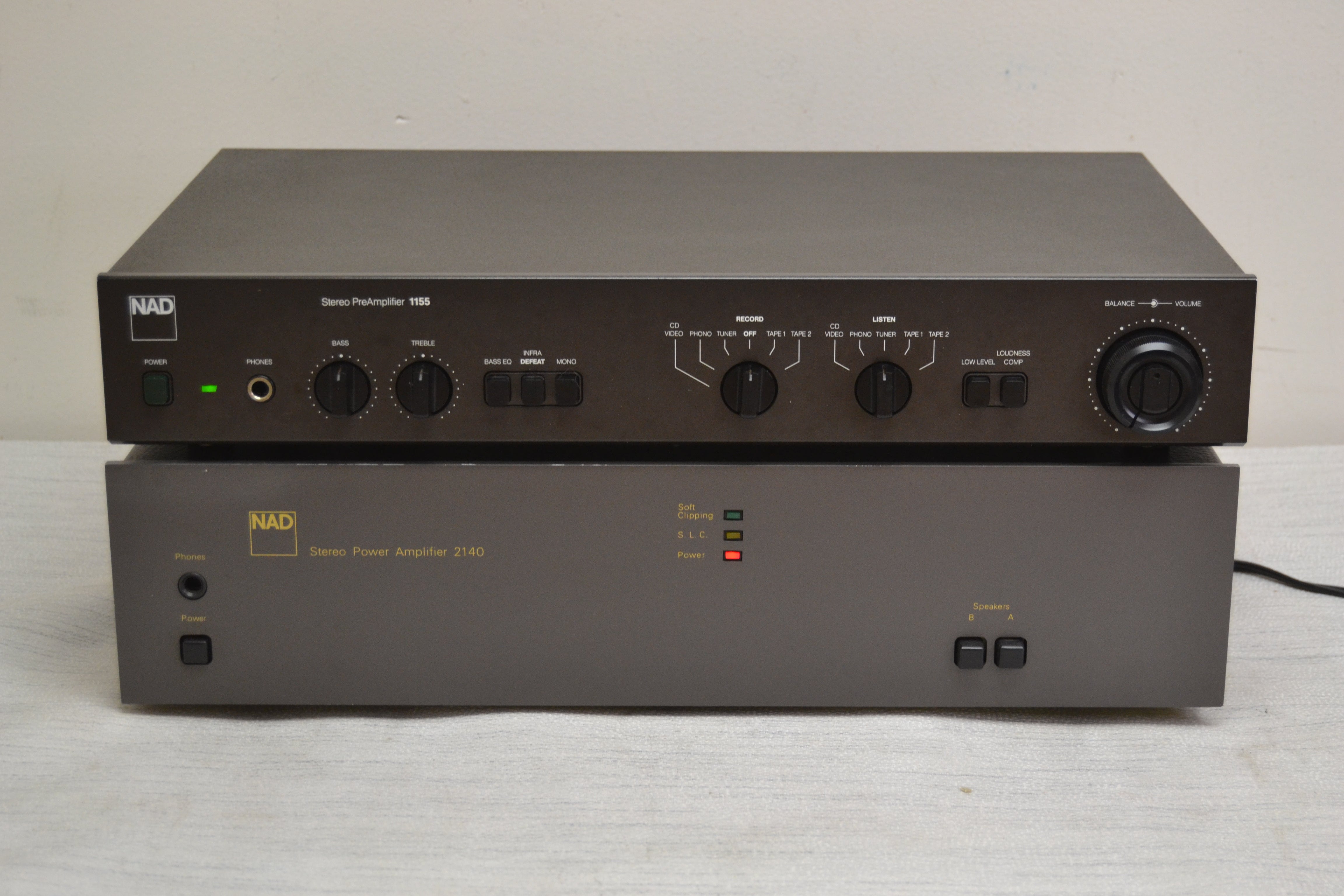 NAD Pre+Amp Set * 1155 Stereo Preamplifier * 2140 Power Amplifier * Fully Serviced