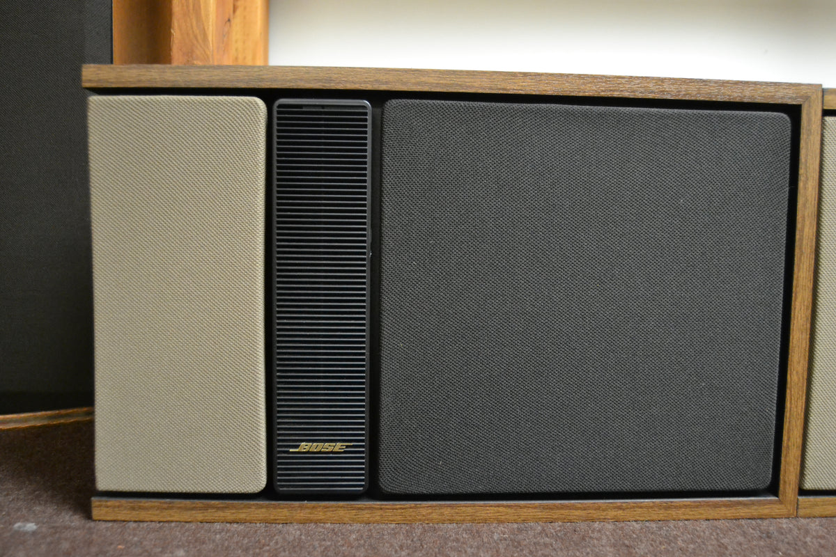 Bose 301 Series II Bookshelf Speakers * Fully Serviced