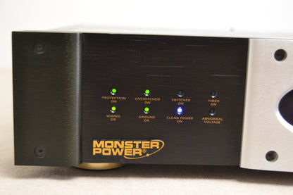 Monster HTS 5100 Reference PowerCenter DBS-ready line conditioner/surge suppressor