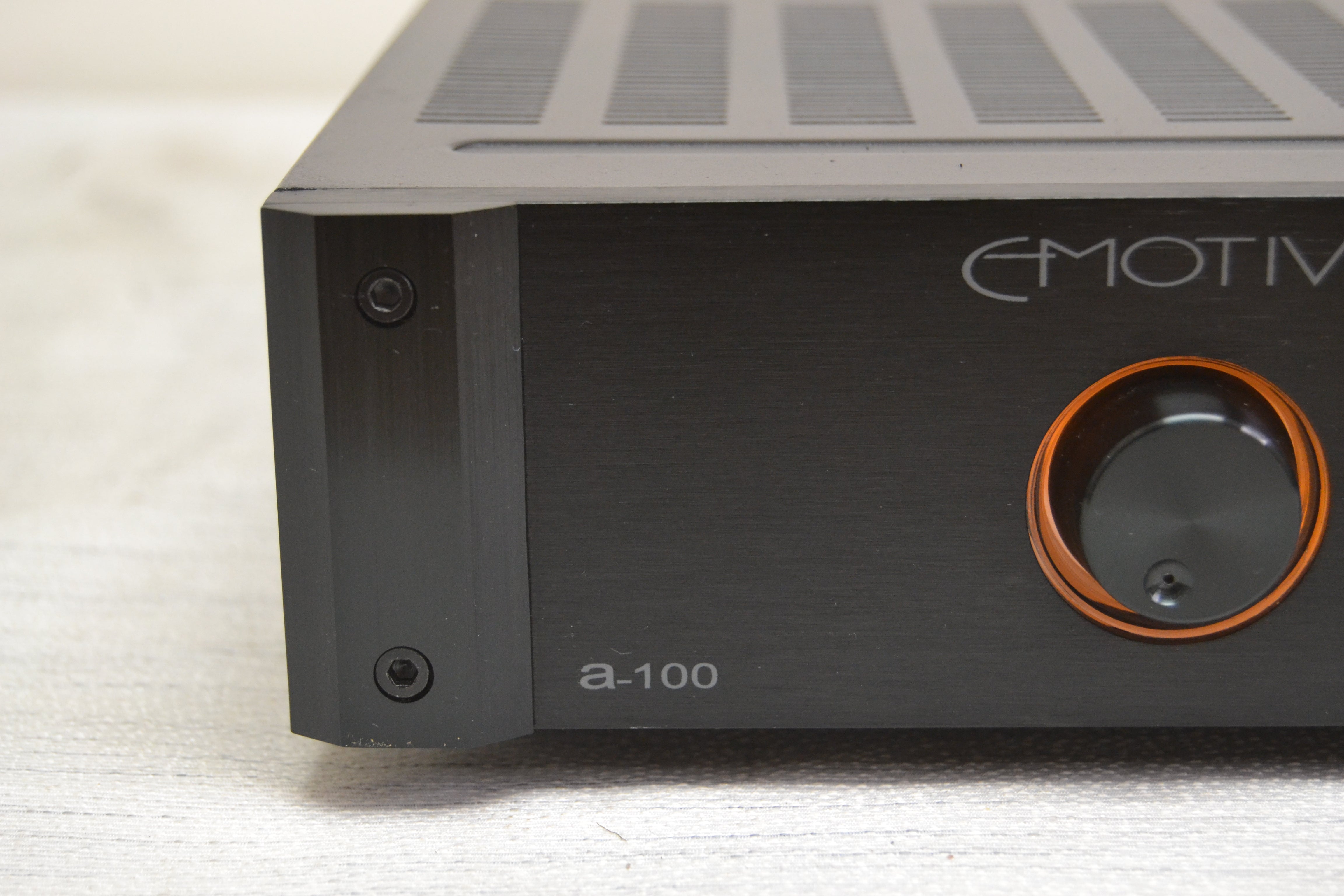 Emotiva A-100 MiniX * Stereo Power Amplifier * 50W RMS * Fully Serviced