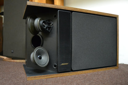 Bose 301 Series II Bookshelf Speakers * Fully Serviced