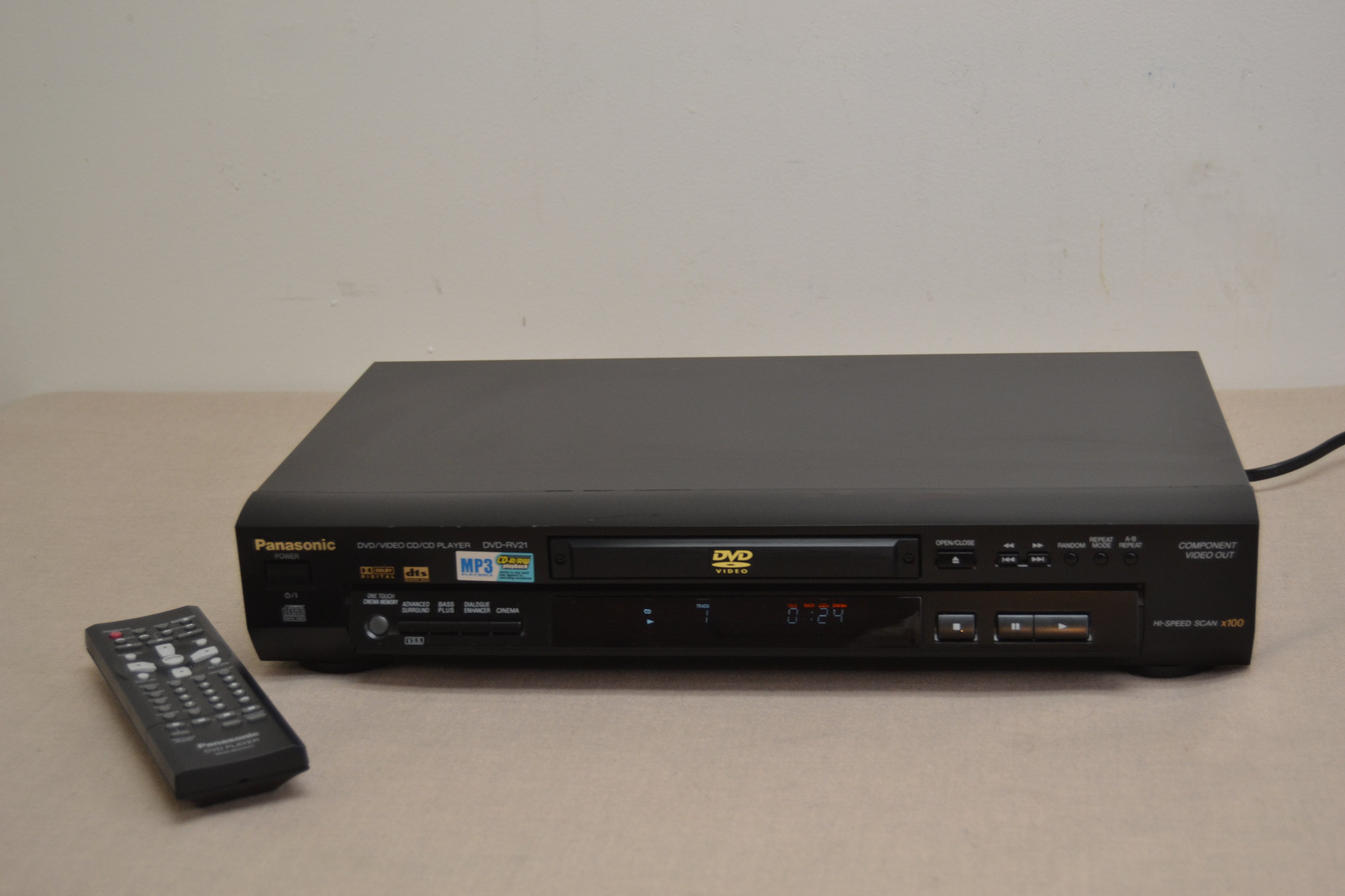 Panasonic DVD-RV21 CD/DVD Player * Remote Control
