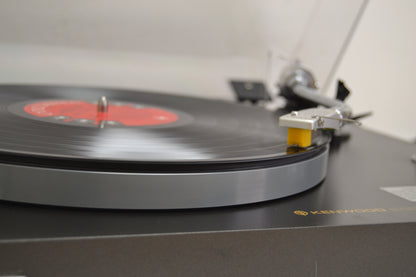Kenwood KD-2000 Belt Drive Turntable * Fully Serviced *