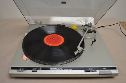 Technics SL-B10 Belt Drive Turntable