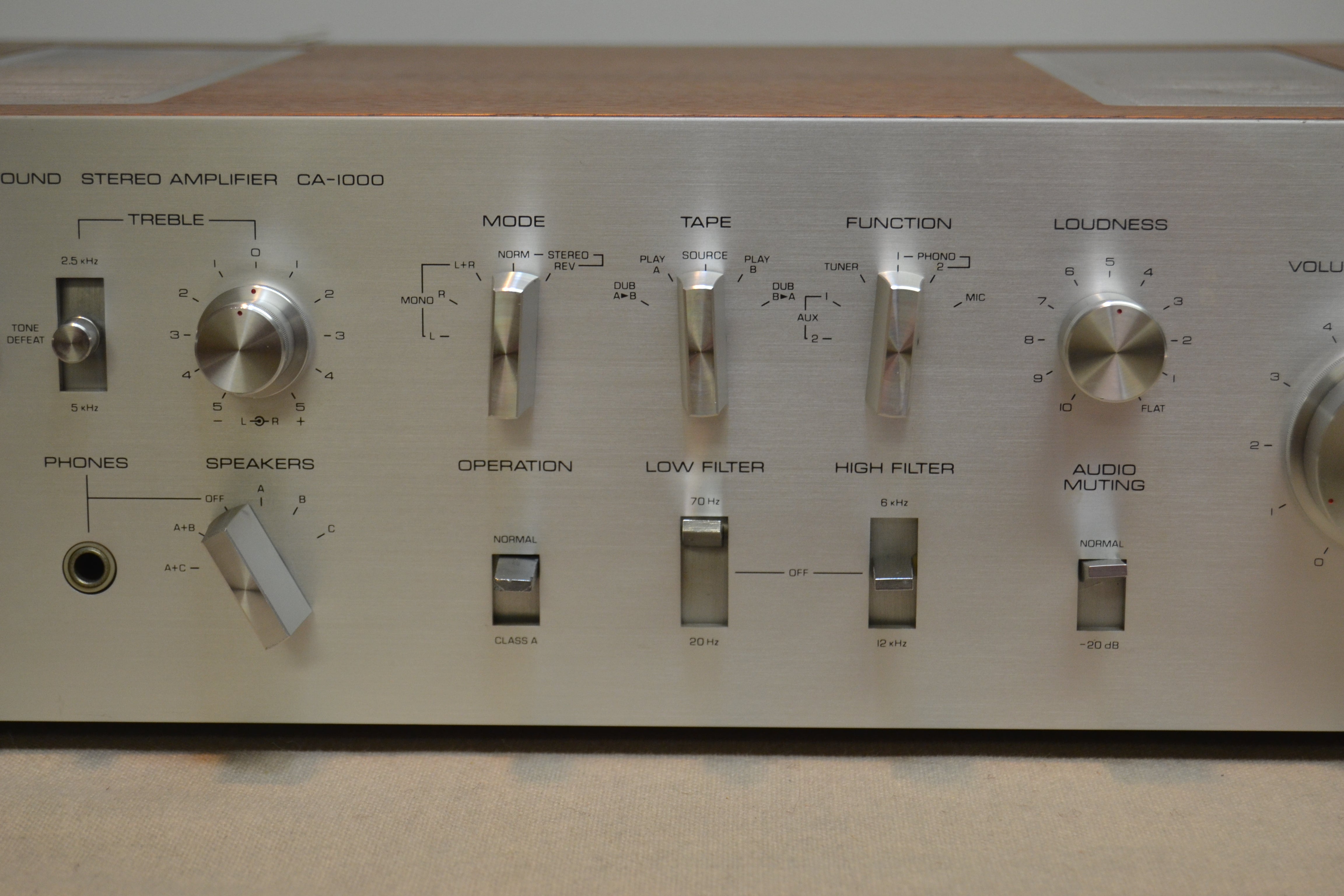 Yamaha CA-1000 Stereo Integrated Amplifier * 70W RMS * 1974 – The