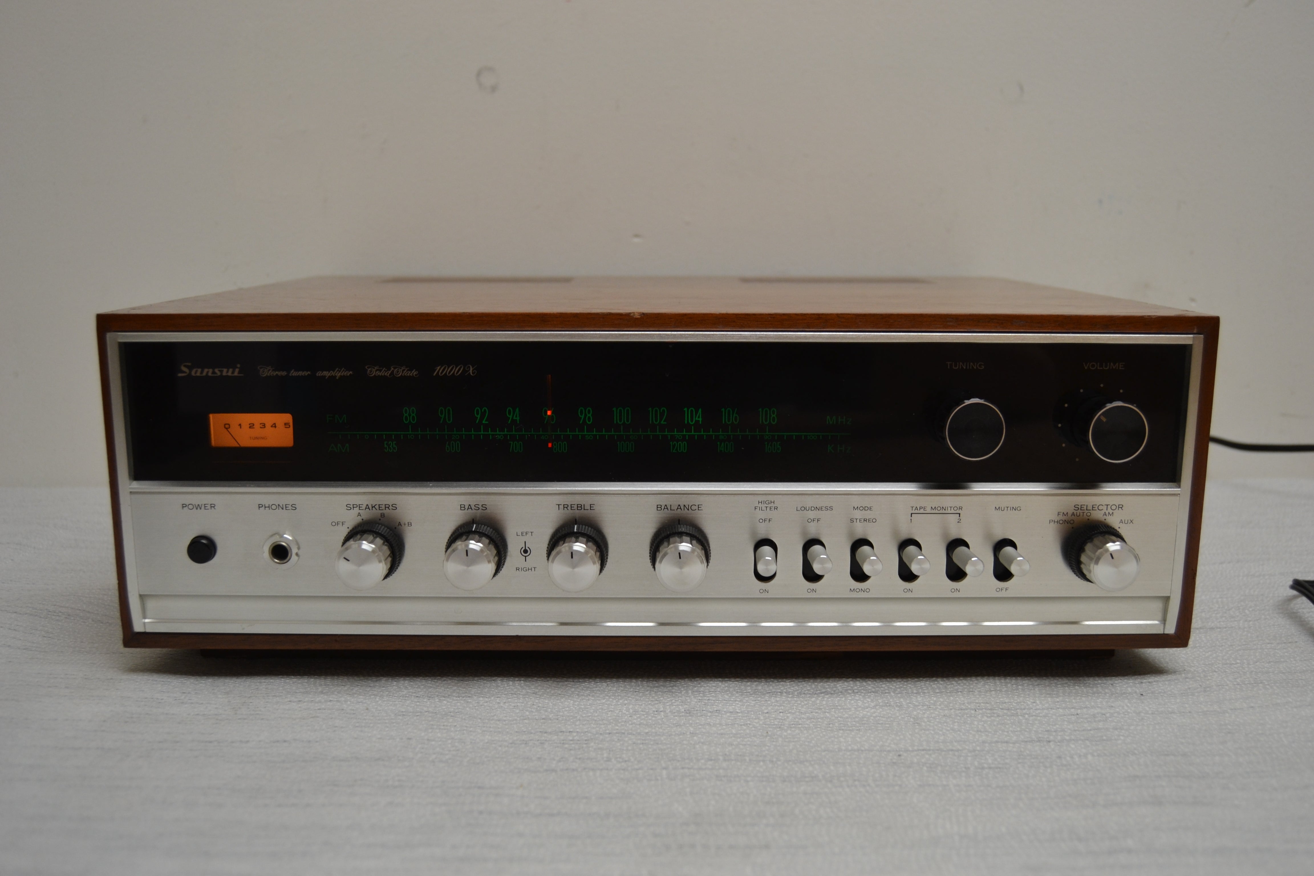 Sansui 1000X Stereo Receiver * 28W RMS * Fully Serviced