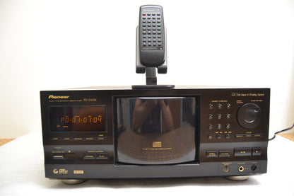 Pioneer PD-F1039 CD Changer 300+1 Discs * Remote * Fully Serviced