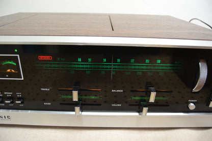 Panasonic RS-820S * 1970 Stereo Receiver with 8 Track Player and Speakers