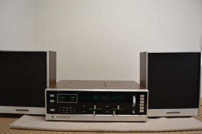 Panasonic RS-820S * 1970 Stereo Receiver with 8 Track Player and Speakers