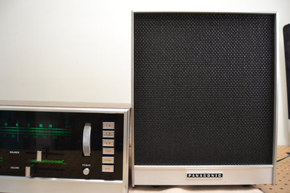 Panasonic RS-820S * 1970 Stereo Receiver with 8 Track Player and Speakers