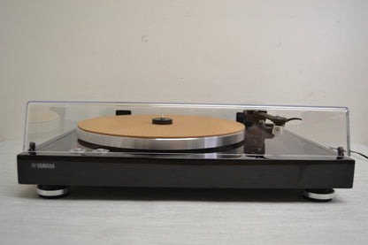 Yamaha TT-S303BL Belt-Driven Turntable with Built-in Phono Preamp 8 Fully Serviced * NEW Audio Technica Cartridge