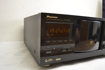 Pioneer PD-F1039 CD Changer 300+1 Discs * Remote * Fully Serviced