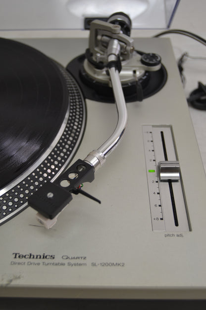 Technics SL1200 MKII Direct Drive Turntable * NEW Audio Technica Cartridge * Fully Serviced