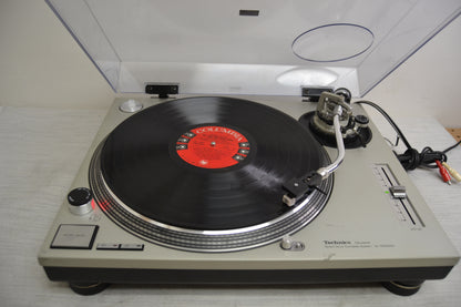 Technics SL1200 MKII Direct Drive Turntable * NEW Audio Technica Cartridge * Fully Serviced