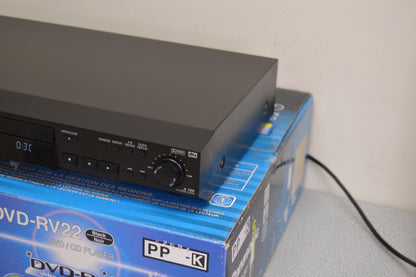 Panasonic DVD-RV22 DVD Player * Box * manual * Remote