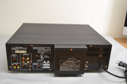 Pioneer CLD-D701 Laserdisc Player