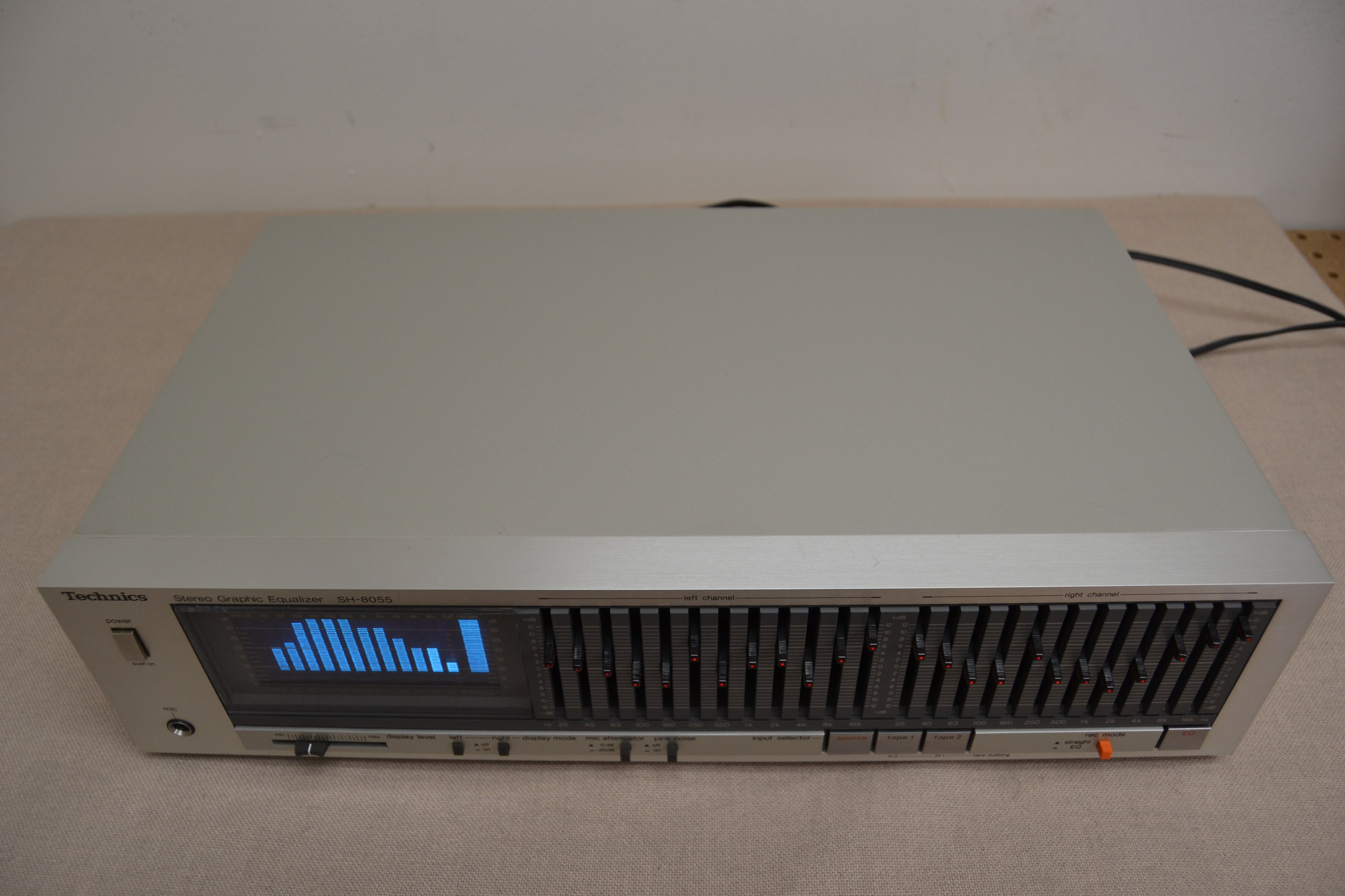 Technics SH-8055 Graphic Equalizer * Real Time Spectrum Analyzer