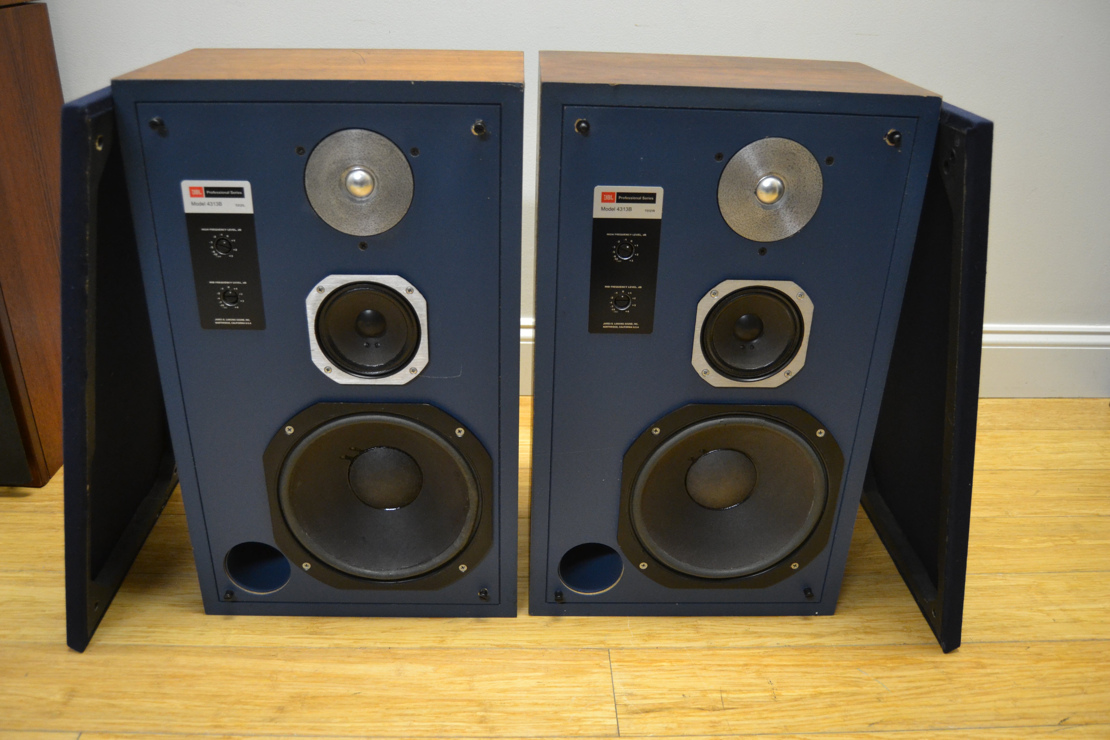 JBL 4313B Studio Monitor Speakers