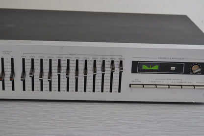 Realistic 31-2009 Graphic Equalizer