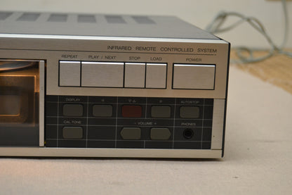 Revox B225  Compact Disc Player (1985) * Fully Serviced and Restored to Factory Specs * Original Box