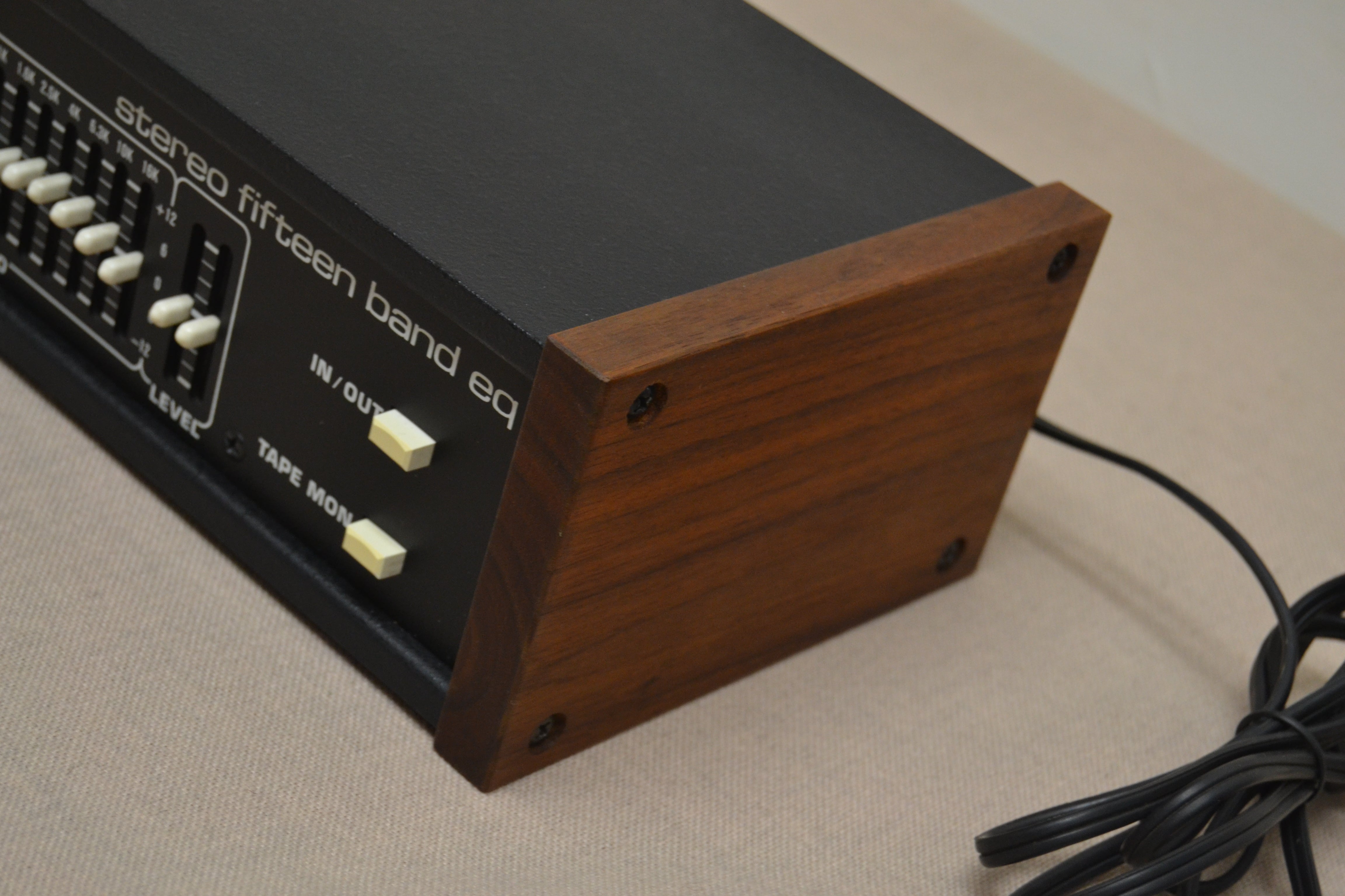 MXR Stereo 15 Band Graphic Equalizer Model 127 – The Turntable Store