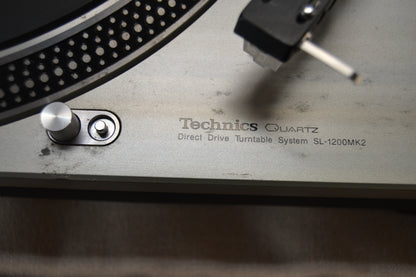 Technics SL-1200 MKII Direct Drive Turntable
