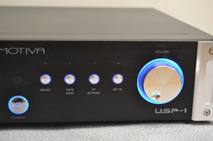 Emotiva USP-1 Stereo Preamplifier * Remote * Fully Serviced ! * MINT