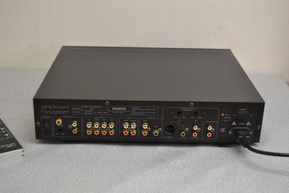 Emotiva USP-1 Stereo Preamplifier * Remote * Fully Serviced ! * MINT