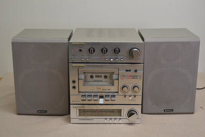 Sanyo Complete Mini Hi-Fi System * A8 Amp * D8 Cassette * T8 Tuner & Speakers