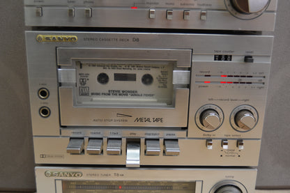 Sanyo Complete Mini Hi-Fi System * A8 Amp * D8 Cassette * T8 Tuner & Speakers