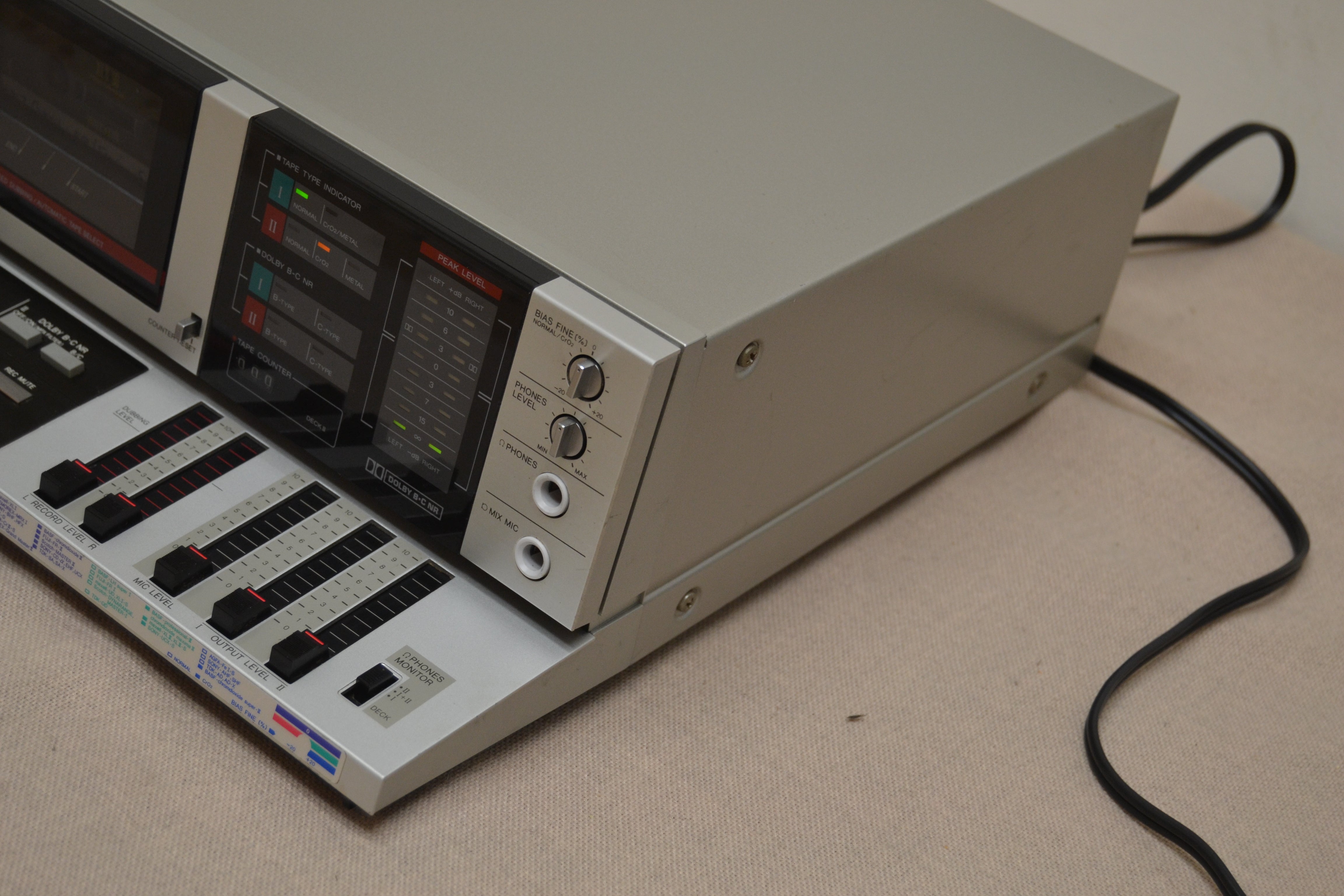 Aiwa AD-WX220 Double Cassette Deck * Fully Serviced * New Belts